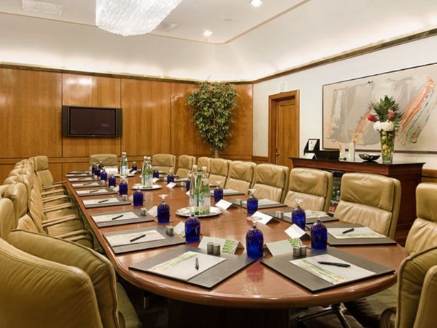 Imagen general del Hotel Hilton Los Angeles/Universal City. Foto 2