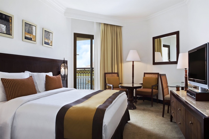Imagen de la habitación del Hotel Hilton Luxor Resort and Spa. Foto 9