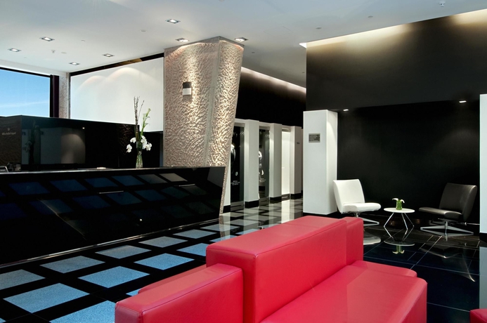 Imagen de los interiores del Hotel Hilton Madrid Airport. Foto 16