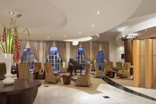 Imagen de la habitación del Hotel Hilton Malabo. Foto 7