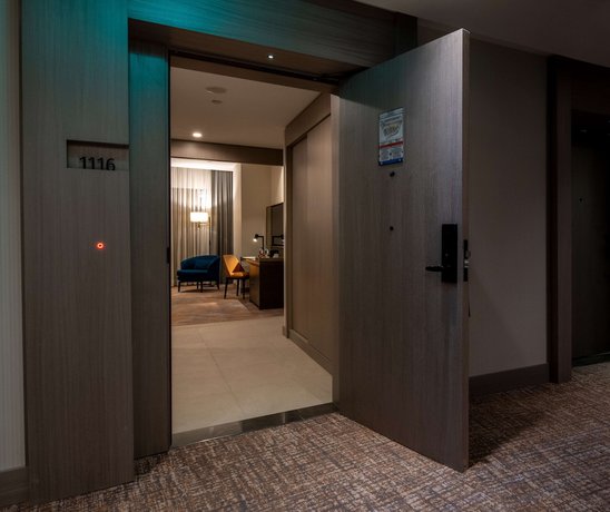 Imagen de la habitación del Hotel Hilton Mall Of Istanbul. Foto 10