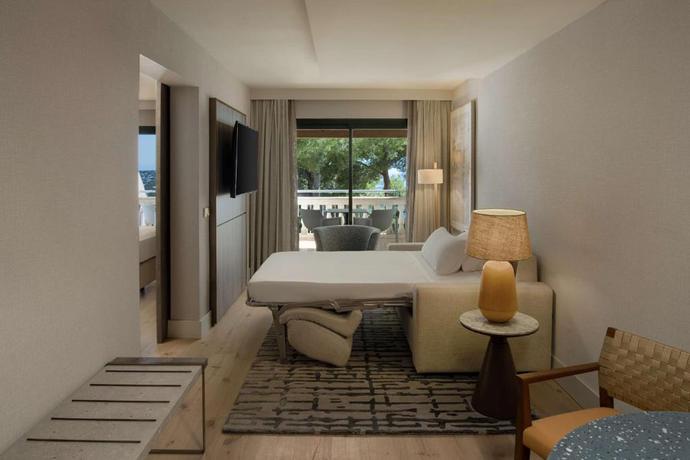 Imagen de la habitación del Hotel Hilton Mallorca Galatzo. Foto 12