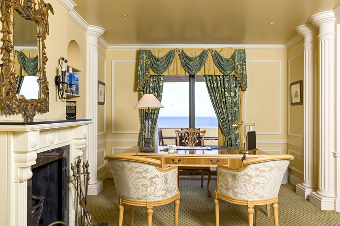 Imagen de los interiores del Hotel Hilton Malta. Foto 13