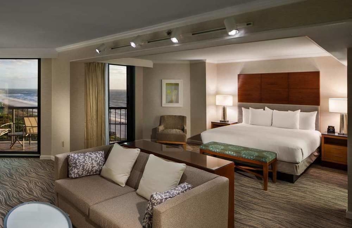 Imagen de los interiores del Hotel Hilton Marco Island. Foto 9