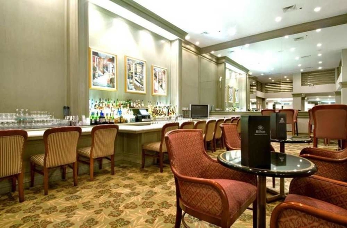 Imagen del bar/restaurante del Hotel Hilton Marco Island. Foto 2