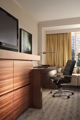 Imagen de la habitación del Hotel Hilton Mclean Tysons Corner. Foto 3