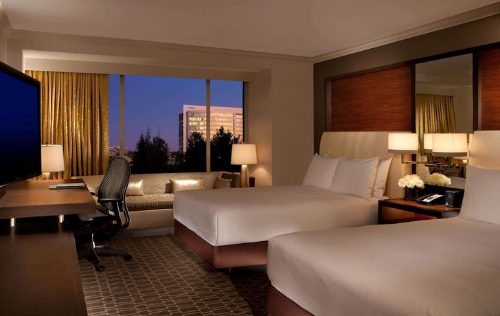 Imagen de la habitación del Hotel Hilton Mclean Tysons Corner. Foto 4