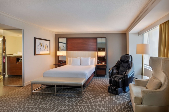 Imagen de la habitación del Hotel Hilton Mclean Tysons Corner. Foto 14