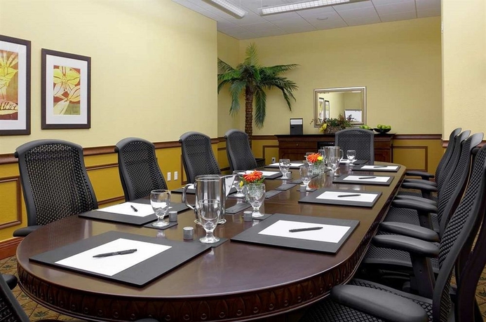 Imagen de los interiores del Hotel Hilton Melbourne Beach Oceanfront. Foto 11