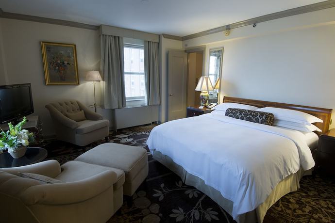Imagen de la habitación del Hotel Hilton Milwaukee City Center. Foto 9