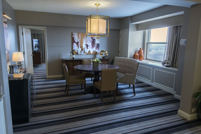 Imagen de la habitación del Hotel Hilton Milwaukee City Center. Foto 12