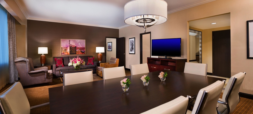 Imagen de la habitación del Hotel Hilton Minneapolis. Foto 8