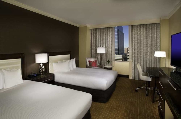 Imagen de la habitación del Hotel Hilton Minneapolis. Foto 9