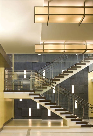 Imagen de los interiores del Hotel Hilton Minneapolis/bloomington. Foto 15