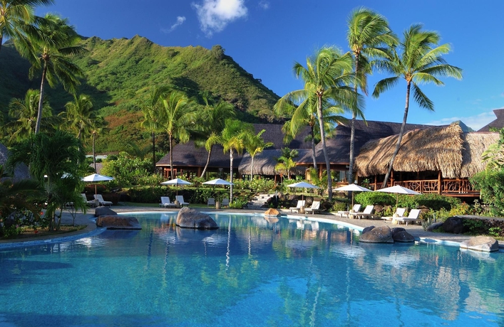 Imagen de la piscina del Hotel Hilton Moorea Lagoon Resort and Spa. Foto 8