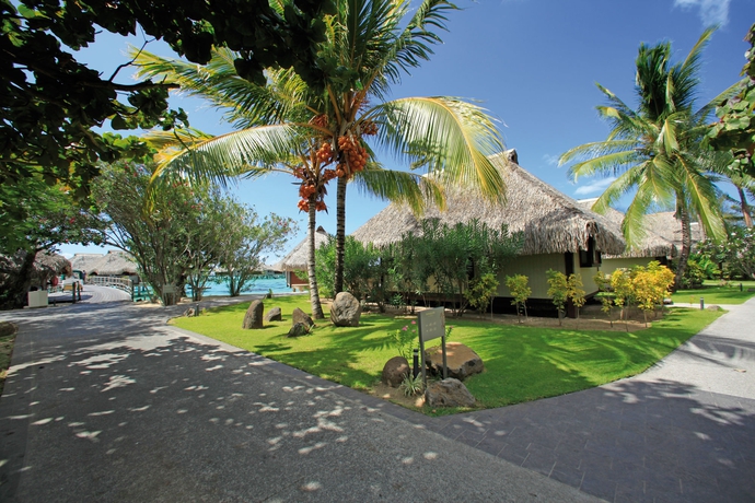 Imagen de los exteriores del Hotel Hilton Moorea Lagoon Resort and Spa. Foto 5