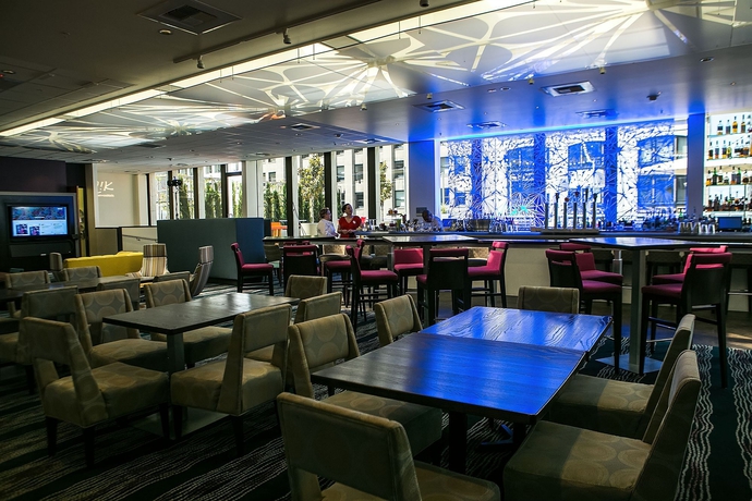 Imagen del bar/restaurante del Hotel Hilton Motif Seattle. Foto 4