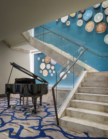 Imagen de los interiores del Hotel Hilton Motif Seattle. Foto 15