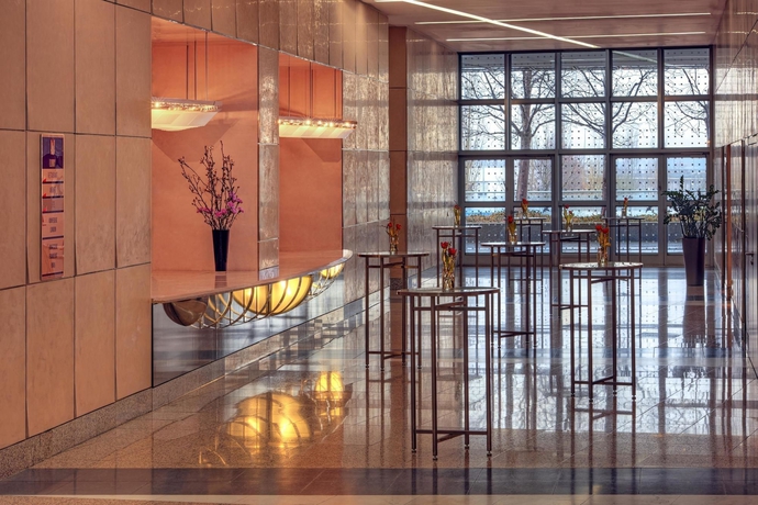 Imagen de los interiores del Hotel Hilton Munich Airport. Foto 10