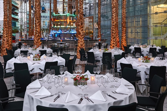 Imagen de los interiores del Hotel Hilton Munich Airport. Foto 13