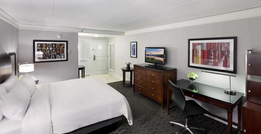Imagen de la habitación del Hotel Hilton Mystic. Foto 5