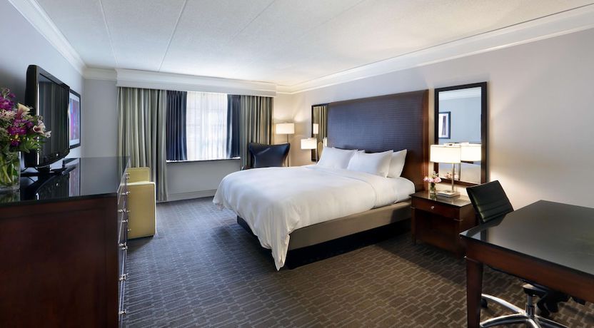 Imagen de la habitación del Hotel Hilton Mystic. Foto 8