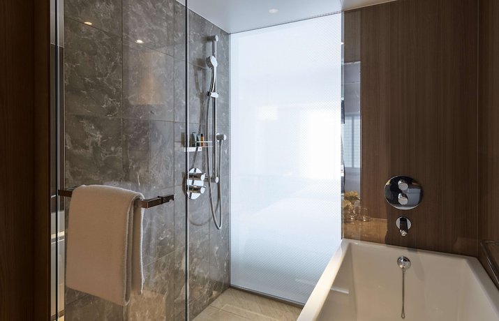 Imagen de la habitación del Hotel Hilton Nagoya. Foto 5