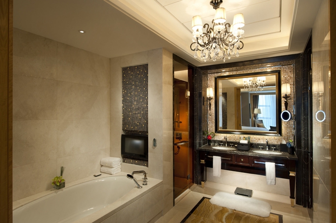 Imagen de la habitación del Hotel Hilton Nanjing. Foto 8