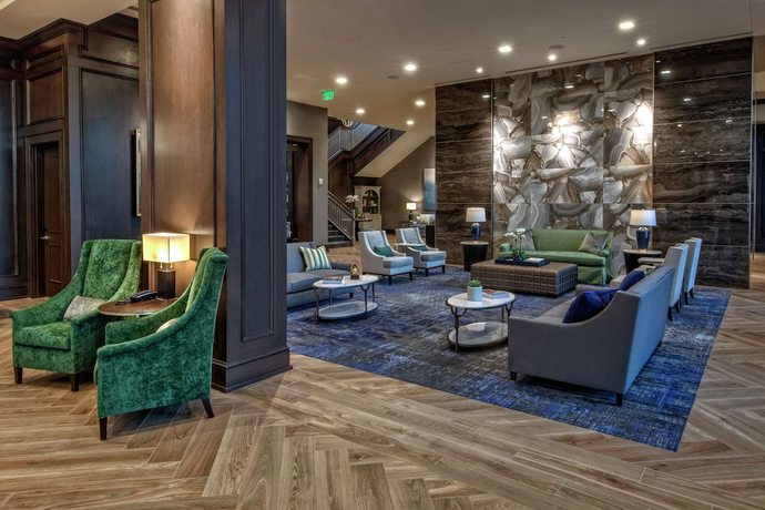 Imagen de los interiores del Hotel Hilton Nashville Green Hills. Foto 18