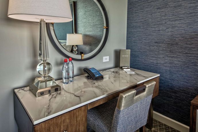 Imagen de la habitación del Hotel Hilton Nashville Green Hills. Foto 7