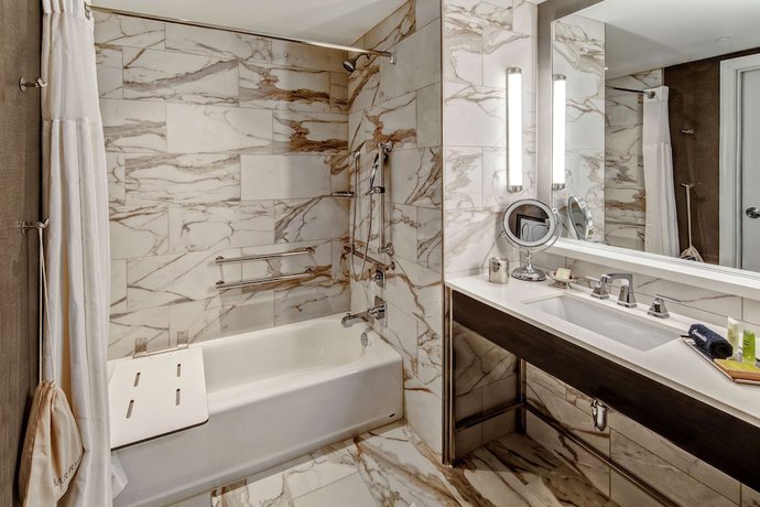 Imagen de la habitación del Hotel Hilton Nashville Green Hills. Foto 9