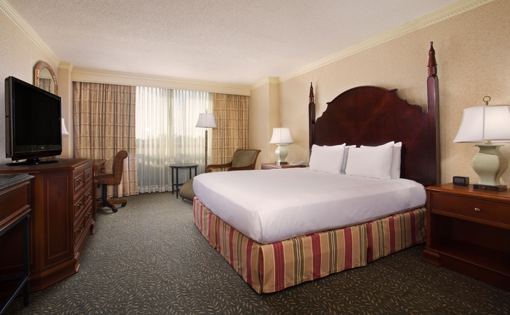 Imagen de la habitación del Hotel Hilton New Orleans Airport. Foto 6