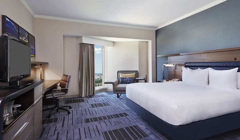 Imagen de la habitación del Hotel Hilton Newark Airport. Foto 6