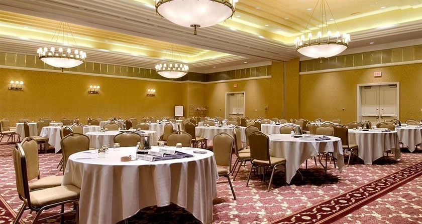 Imagen de los interiores del Hotel Hilton Niagara Falls/fallsview and Suites. Foto 6