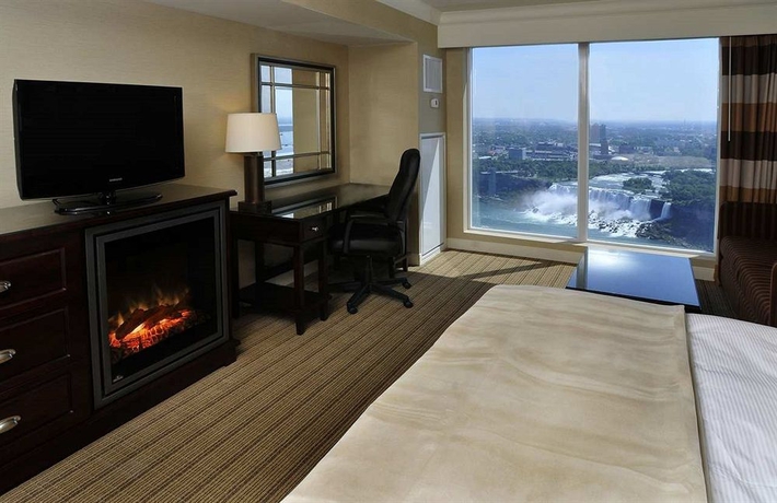 Imagen de la habitación del Hotel Hilton Niagara Falls/fallsview and Suites. Foto 3