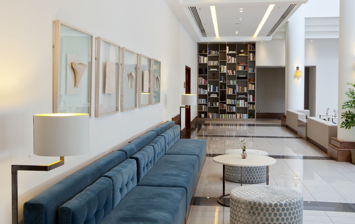 Imagen de los interiores del Hotel Hilton Nicosia. Foto 11