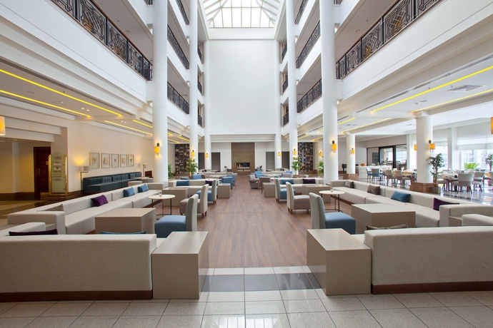 Imagen de los interiores del Hotel Hilton Nicosia. Foto 12