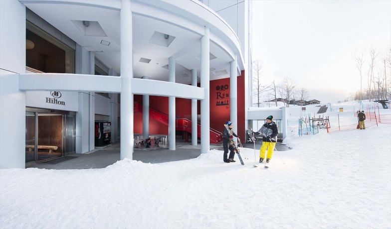 Imagen de los exteriores del Hotel Hilton Niseko Village. Foto 14