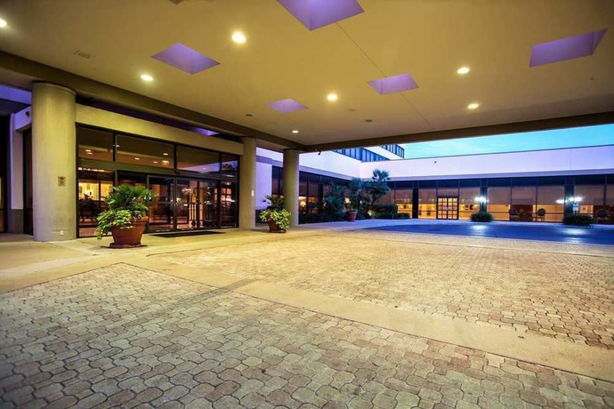 Imagen de los exteriores del Hotel Hilton Ocala. Foto 7