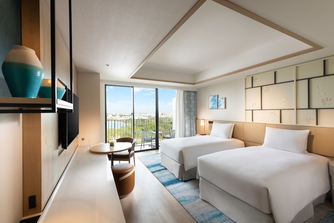 Imagen de la habitación del Hotel Hilton Okinawa Miyako Island Resort. Foto 2
