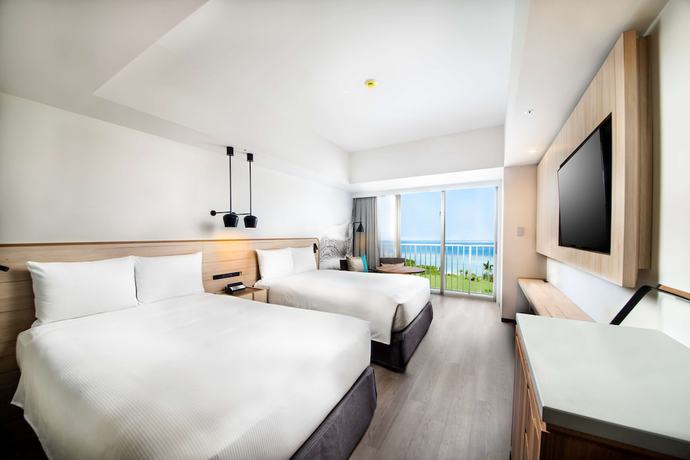 Imagen de la habitación del Hotel Hilton Okinawa Sesoko Resort. Foto 7