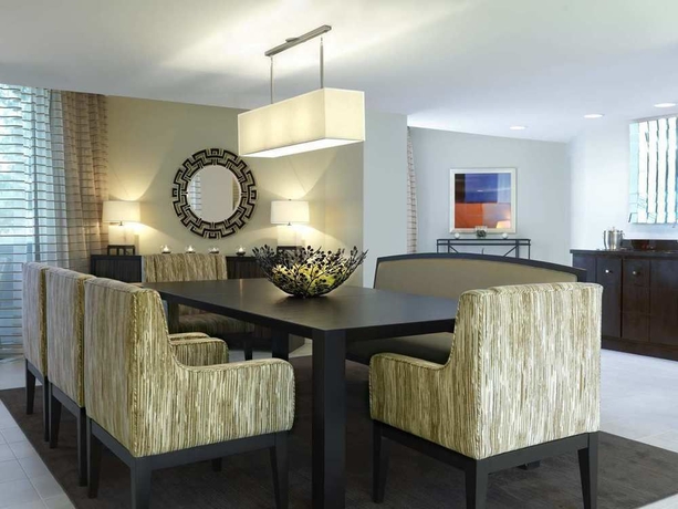 Imagen de la habitación del Hotel Hilton Orlando Buena Vista Palace Disney Springs Area. Foto 5