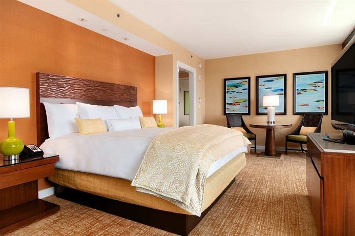 Imagen de la habitación del Hotel Hilton Orlando. Foto 9