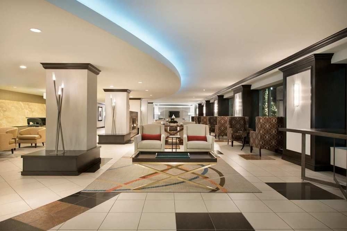 Imagen de los interiores del Hotel Hilton Orrington / Evanston. Foto 12