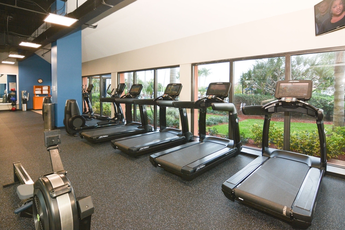 Imagen de los interiores del Hotel Hilton Palm Beach PBI. Foto 13