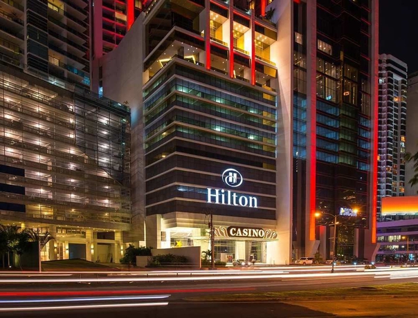 Imagen de los exteriores del Hotel Hilton Panama. Foto 12