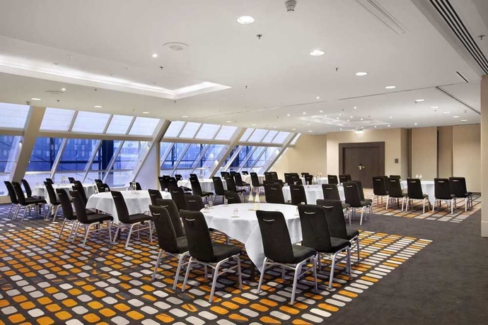 Imagen de los interiores del Hotel Hilton Paris La Defense. Foto 8