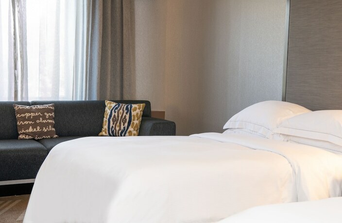 Imagen de la habitación del Hotel Hilton Parsippany. Foto 21