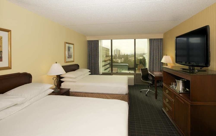 Imagen de la habitación del Hotel Hilton Pasadena. Foto 4