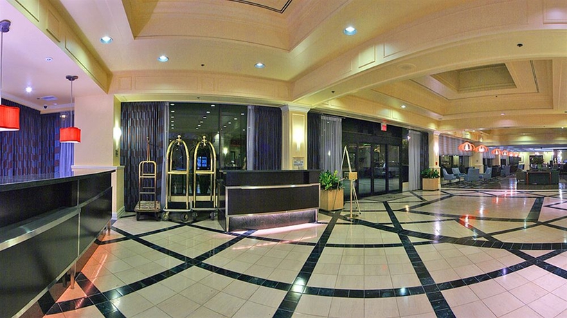 Imagen de los interiores del Hotel Hilton Pasadena. Foto 7